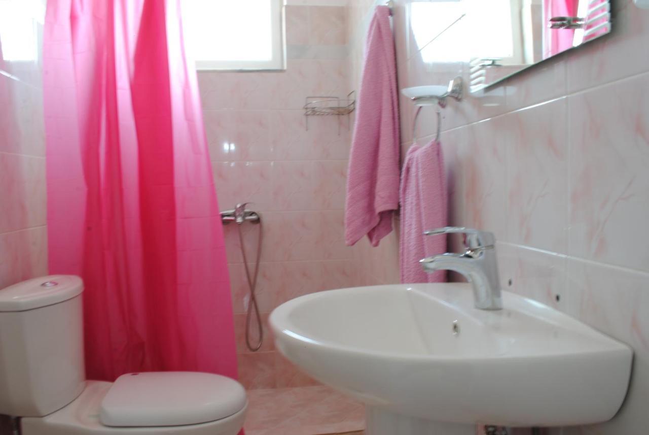 Hotel Mikela Ksamil Extérieur photo