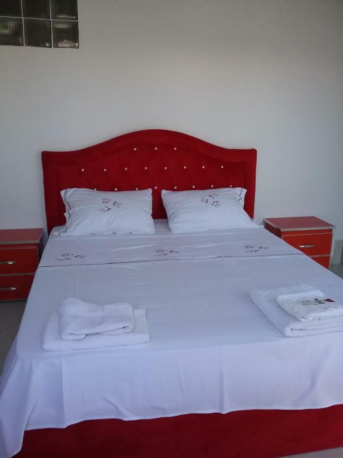 Hotel Mikela Ksamil Chambre photo